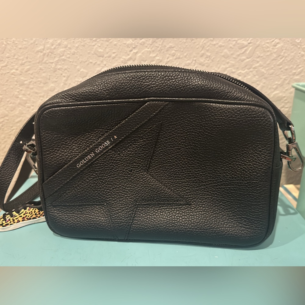 Golden Goose camera bag, zip fastening, external pocket, inside pocket